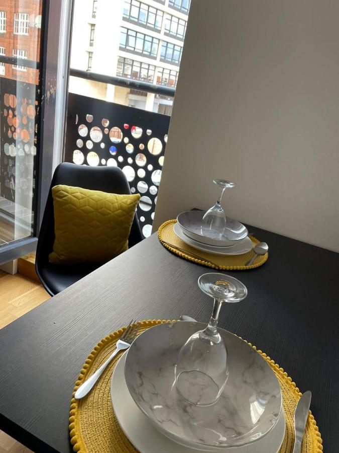 Central Hull Spacious Apartment H3 Kingston upon Hull Exterior foto